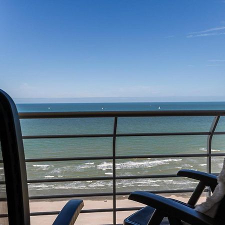 Excellent Southern Furnished Apartment With Beautiful Sea View Nieuwpoort Kültér fotó