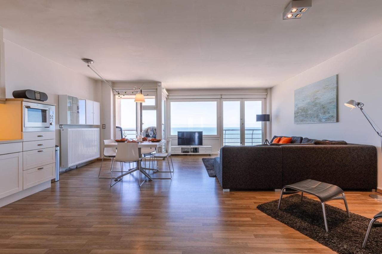 Excellent Southern Furnished Apartment With Beautiful Sea View Nieuwpoort Kültér fotó